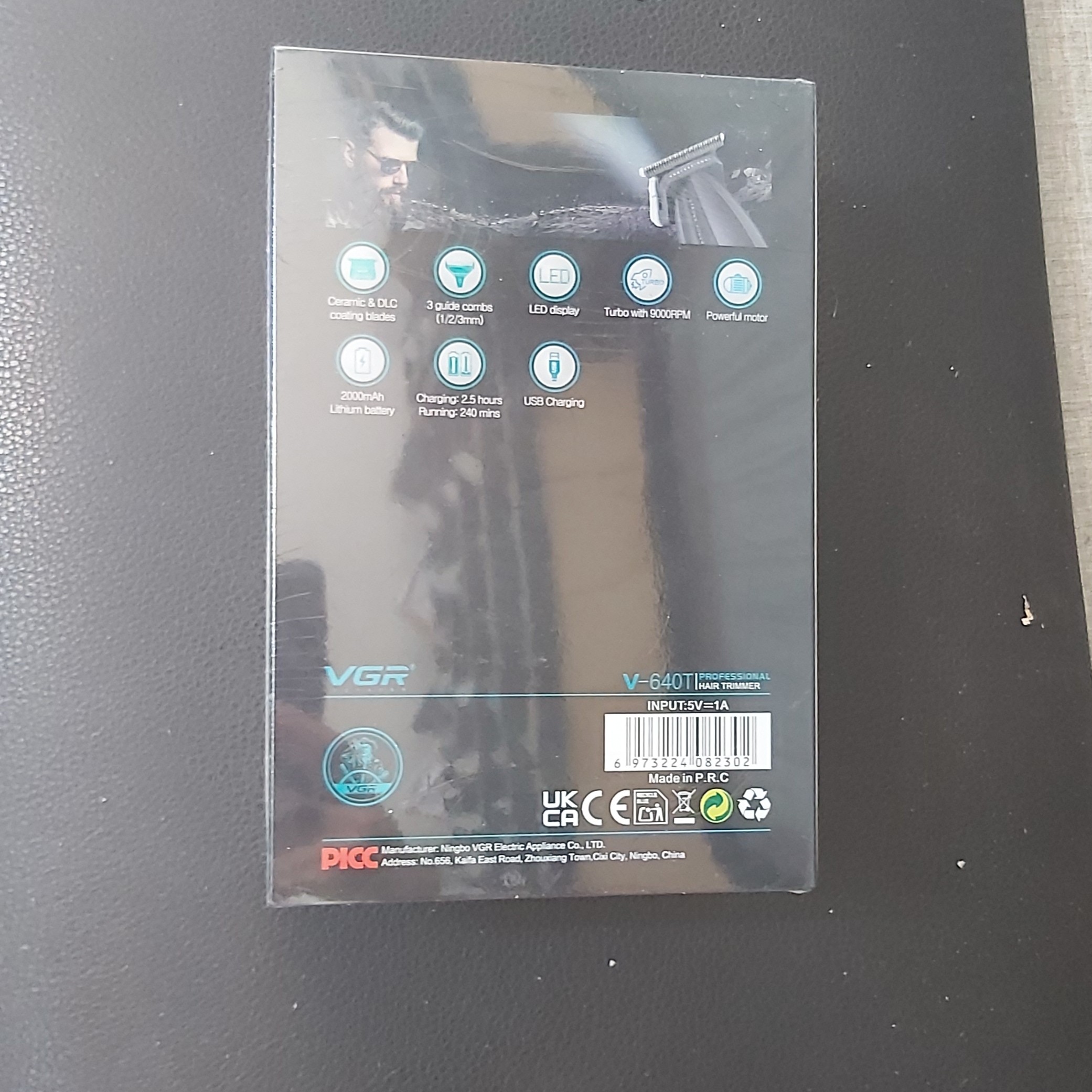 خط زن و ماشین اصلاح وی جی آر مدل V-640T اصلاح صورت و سر