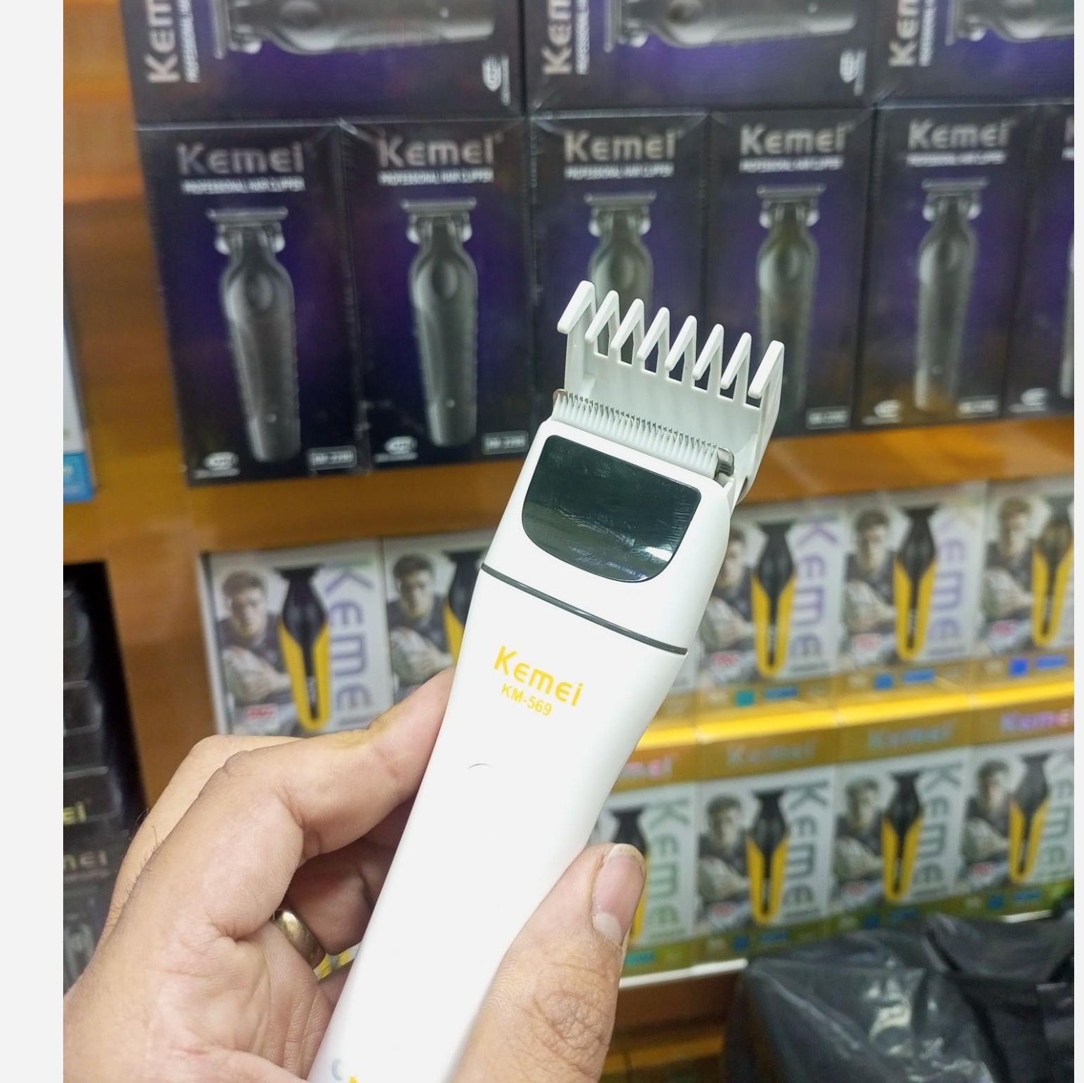 ماشین اصلاح ضد حساسیت کودک کیمی مدل 569