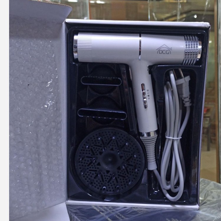 سشوار حرفه ای مدل dcg7000