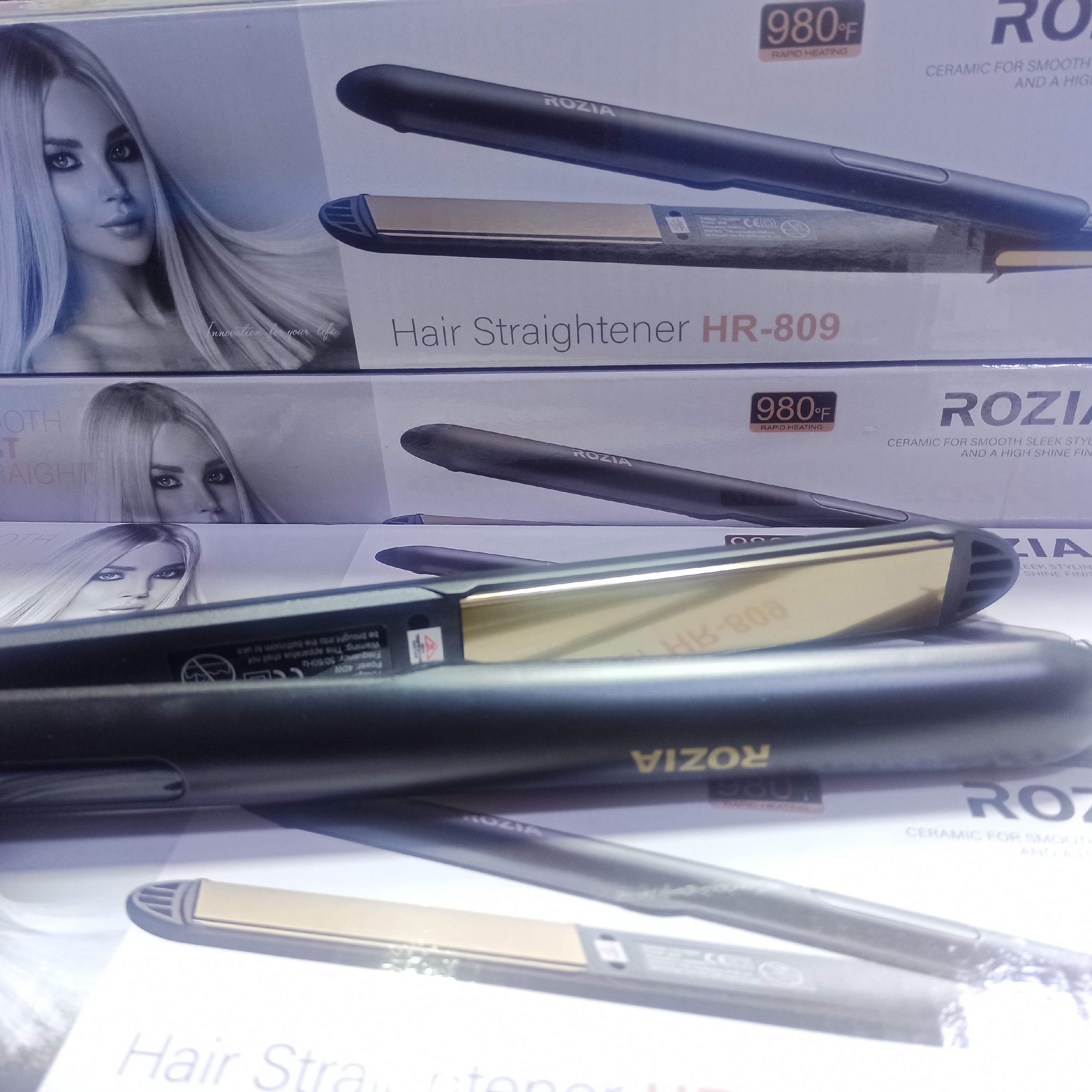 اتو مو حرفه ای روزیا مدل Rozia HR809