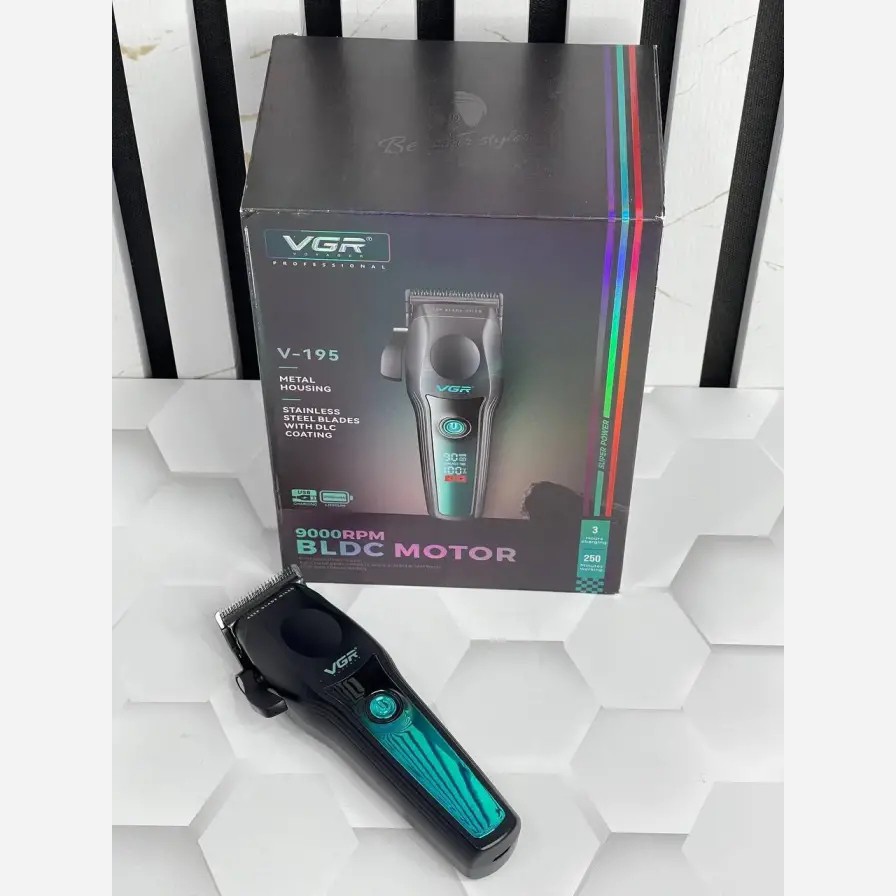 ماشین اصلاح وی جی آر مدل VGR V-195 دار.