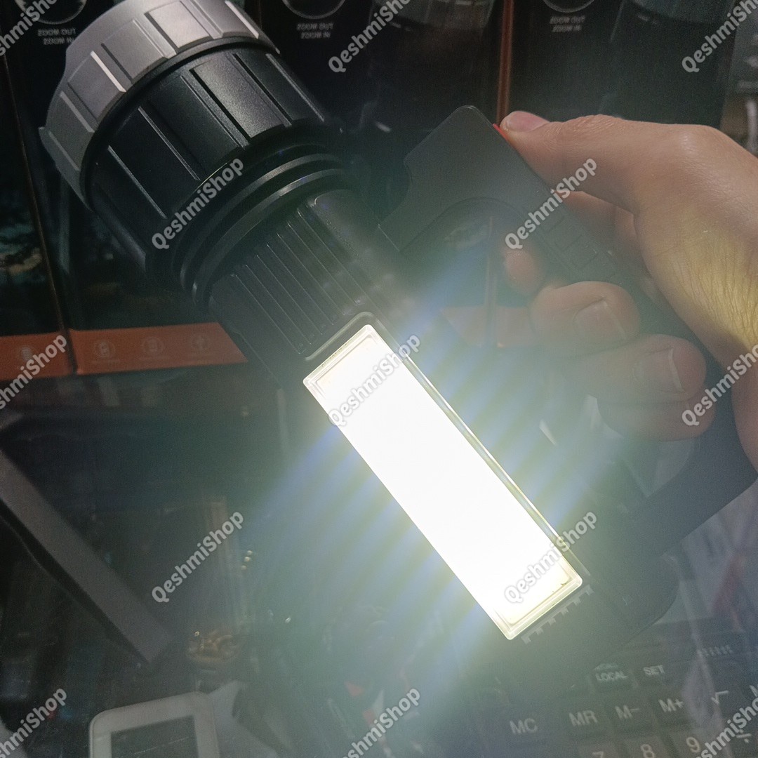 چراغ قوه شارژی چند منظوره Searchlight مدل MM-6677 زوم دار و دارای پنل خورشیدی