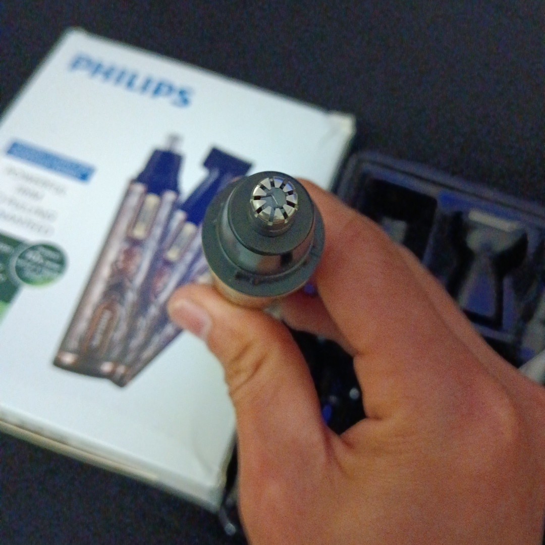 موزن سه کاره گوش و بینی فیلیپس مدل HP-309 موجود در فروشگاه قشمی شاپ