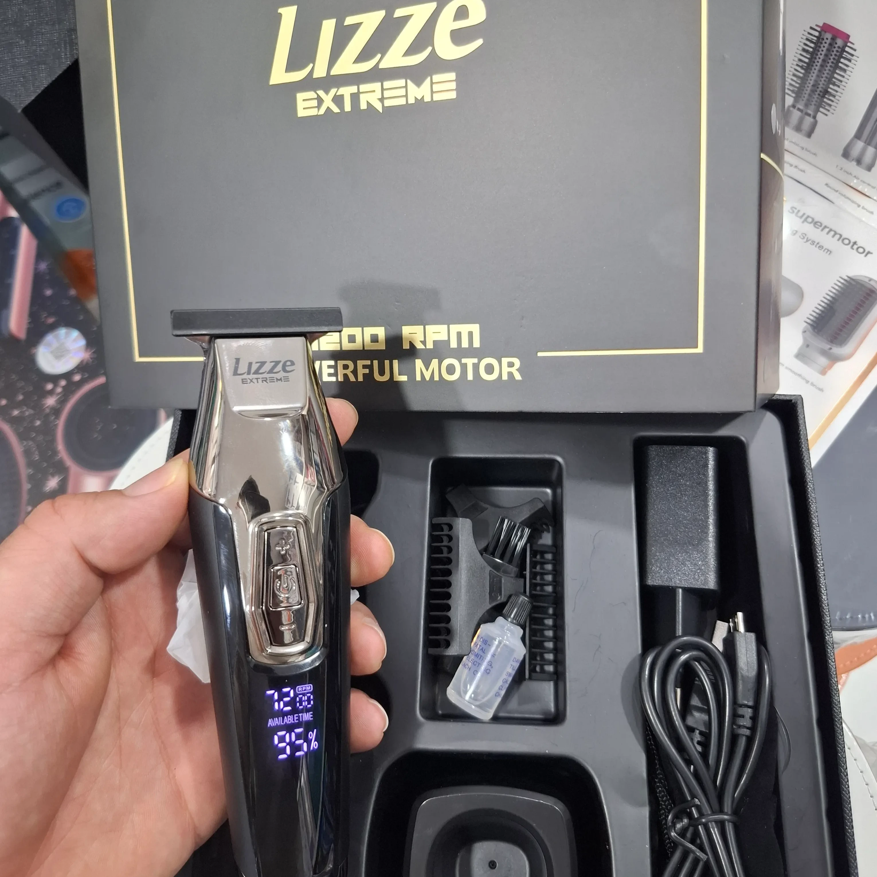 ماشین اصلاح خط زن لیز اکستریم مدل Lizze EXTREME lz-92786