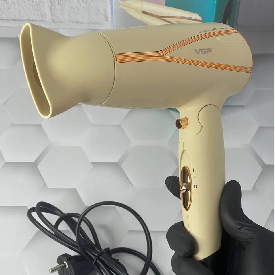 سشوار مسافرتی وی جی ار VGR مدل v-429