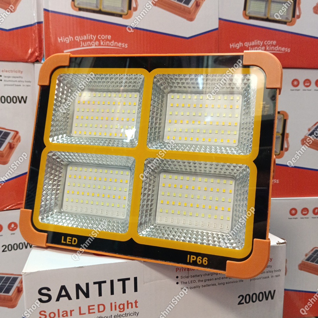 چراغ خورشیدی LED شارژی مدل IP66 نور سفید آفتابی و طبیعی
