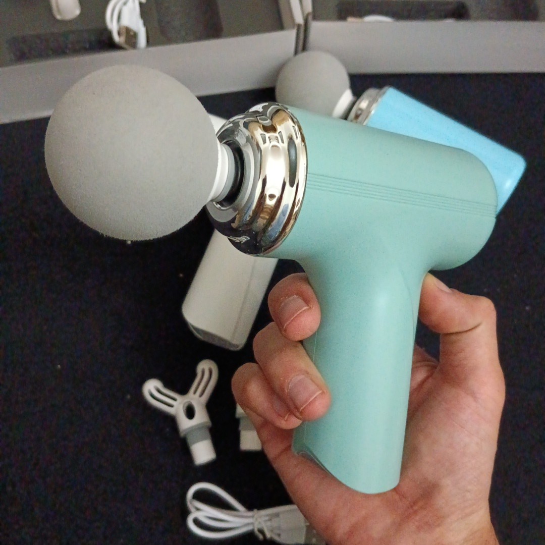مینی ماساژور تفنگی MINI MASSAGE GUN مدل MG-203 - فروشگاه قشمی شاپ Qeshmishop