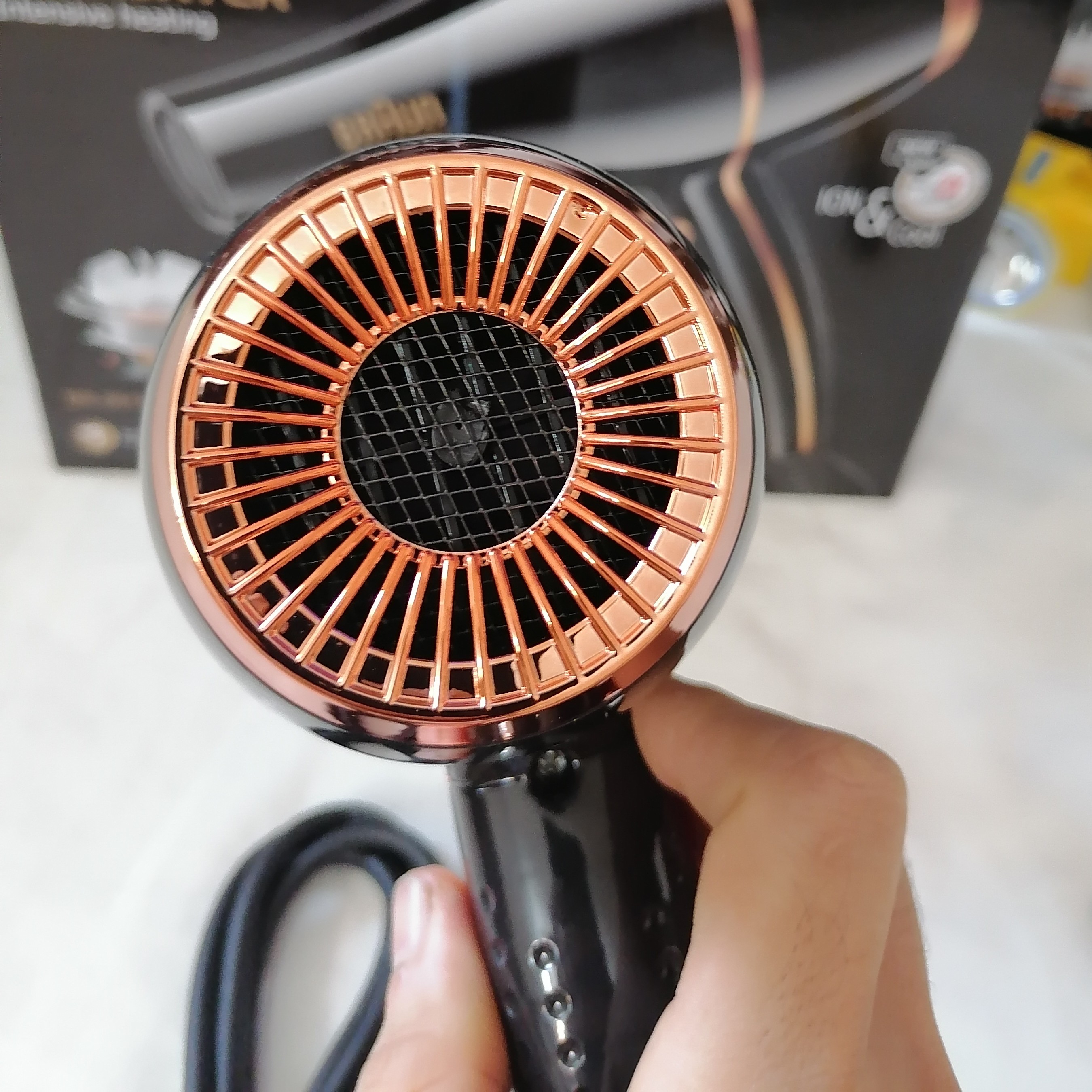 سشوار براون مدل Braun salon pro br 8818