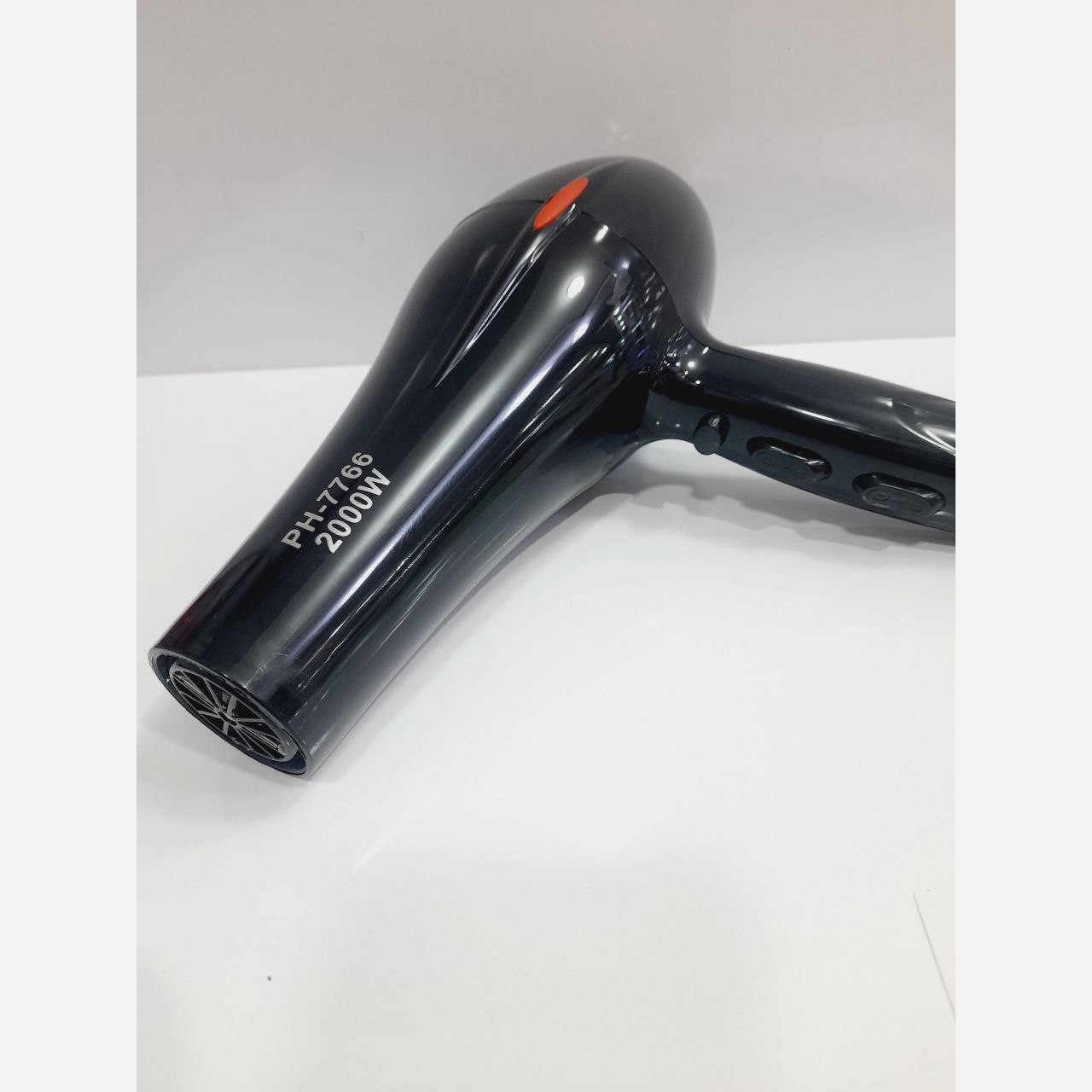 سشوار موتور سنگین فیلیپس مدل philips ph-7766