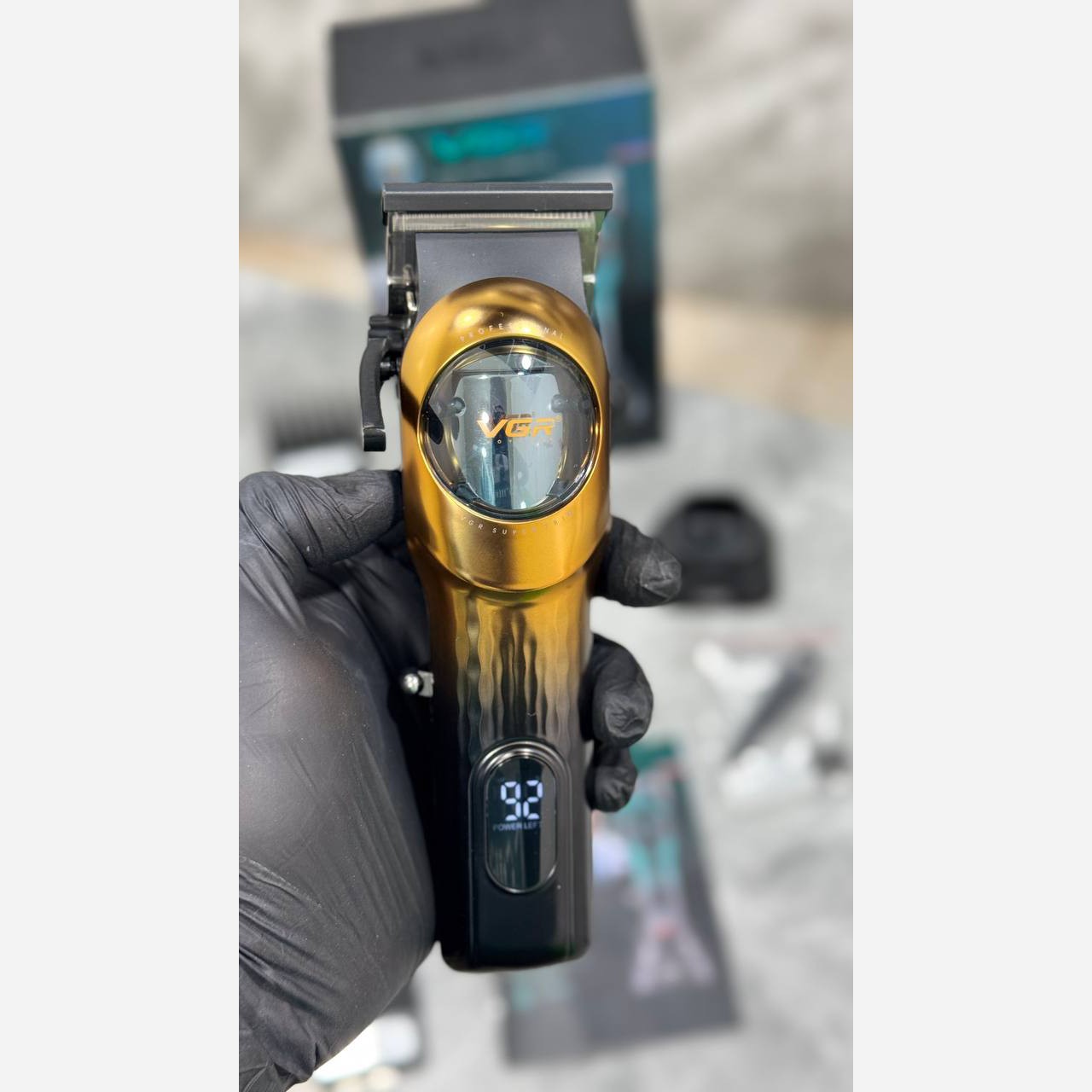 ماشین اصلاح موی سر و صورت وی جی آر مدل VGR V-166