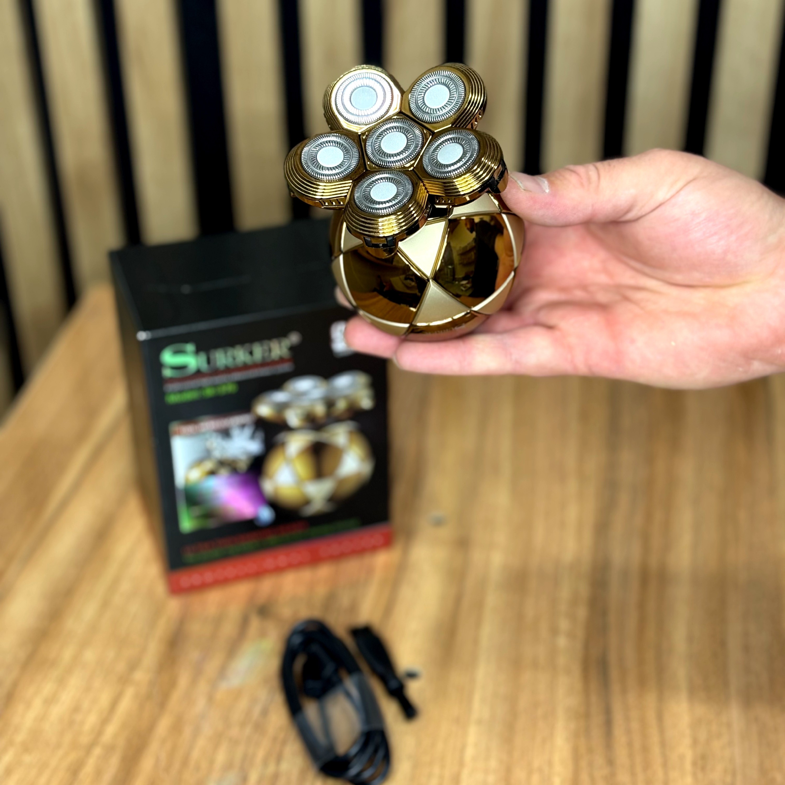 ریش تراش صورت شش تیغ سورکر مدل SK-376