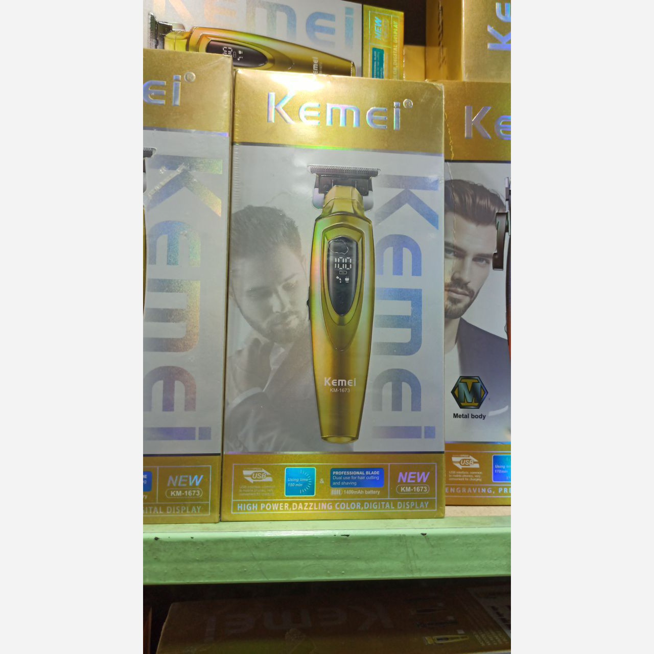 ماشین اصلاح و خط زن کیمی مدل 1673-Kemei KM
