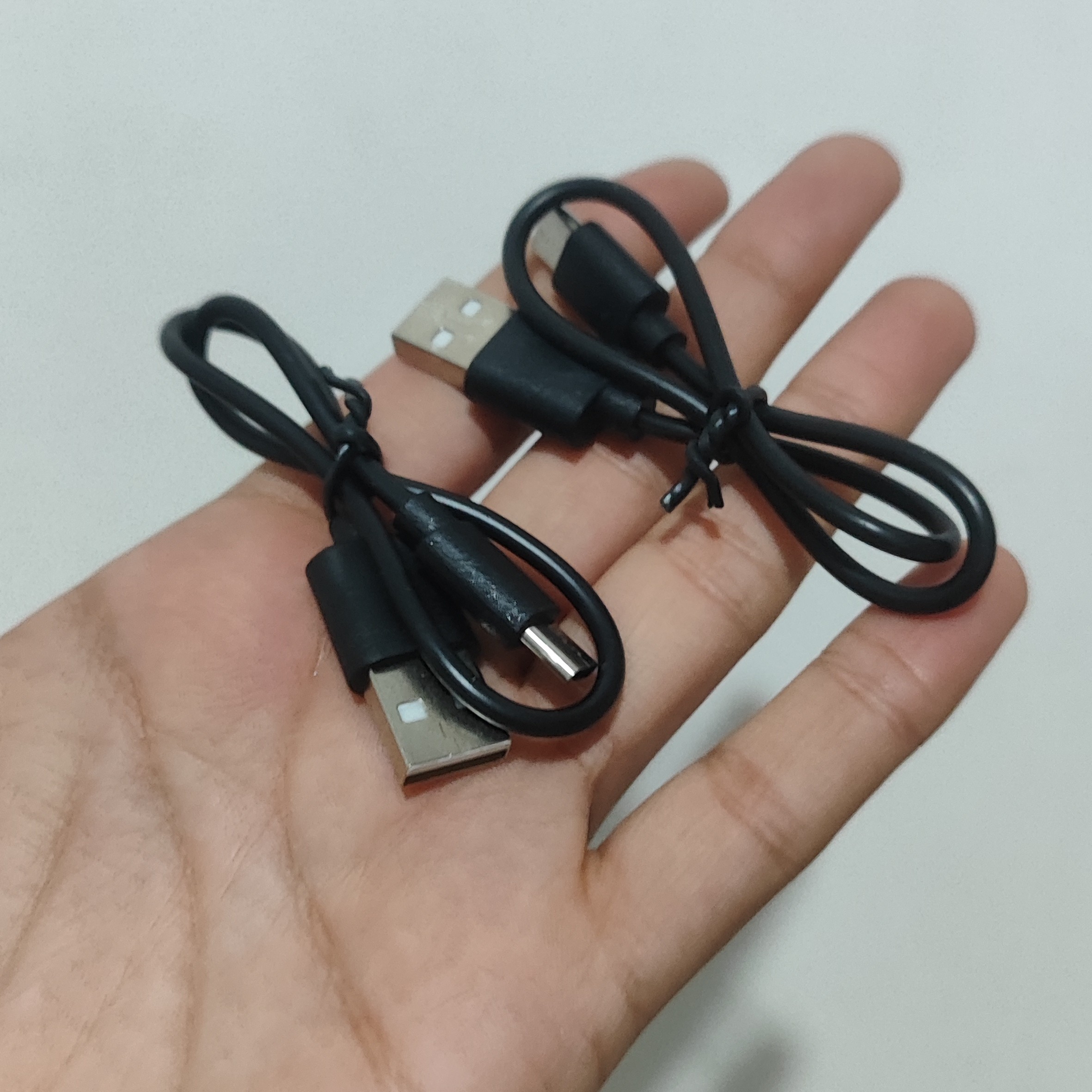 میکروفون یقه ای بی سیم مدل SX8 تایپ C و لایتنینگ-- دوکاربر