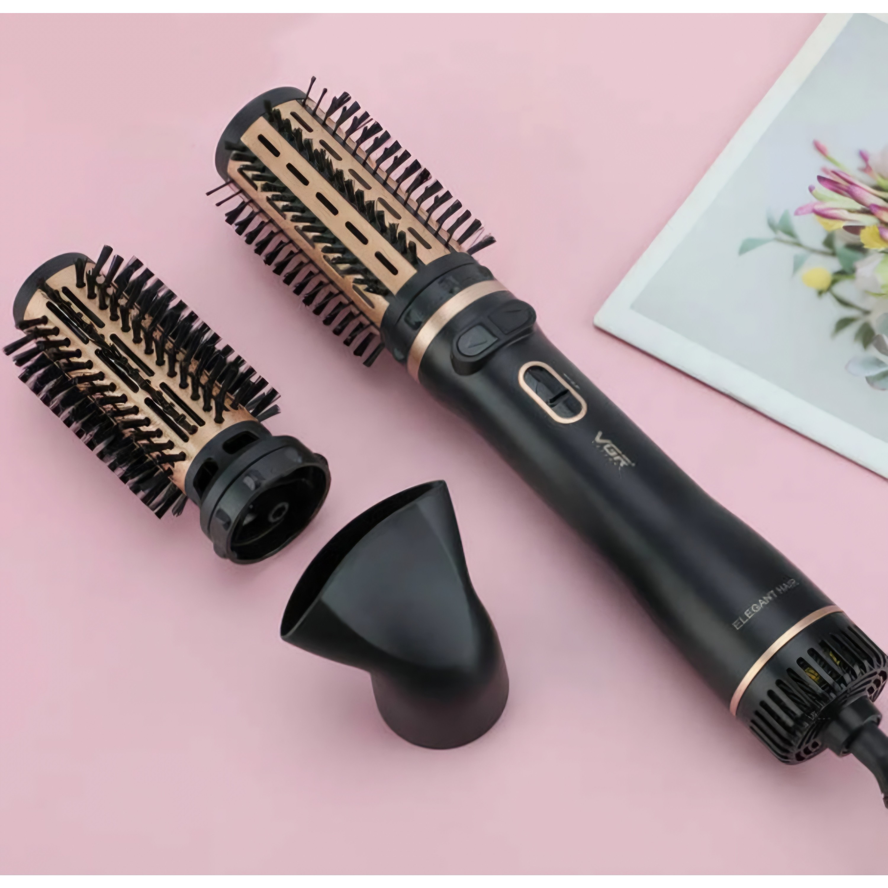 سشوار چرخشی وی جی آر V-496