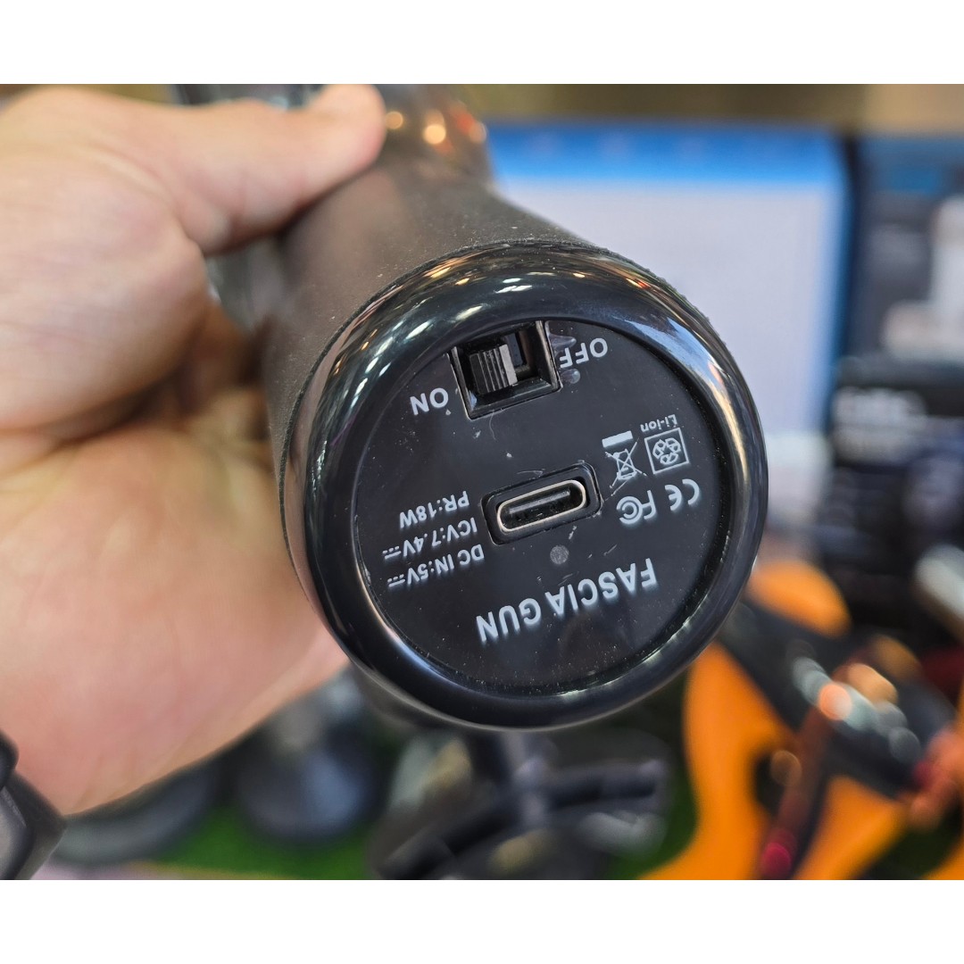 ماساژور حرفه ای والریا VA1015F
