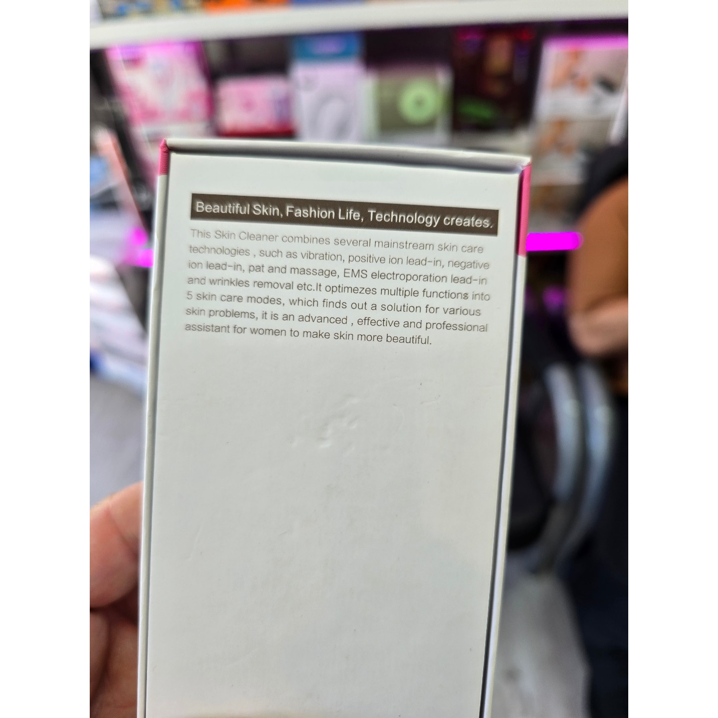دستگاه اتو صورت و اسکرابر پوست Skin Scrubber