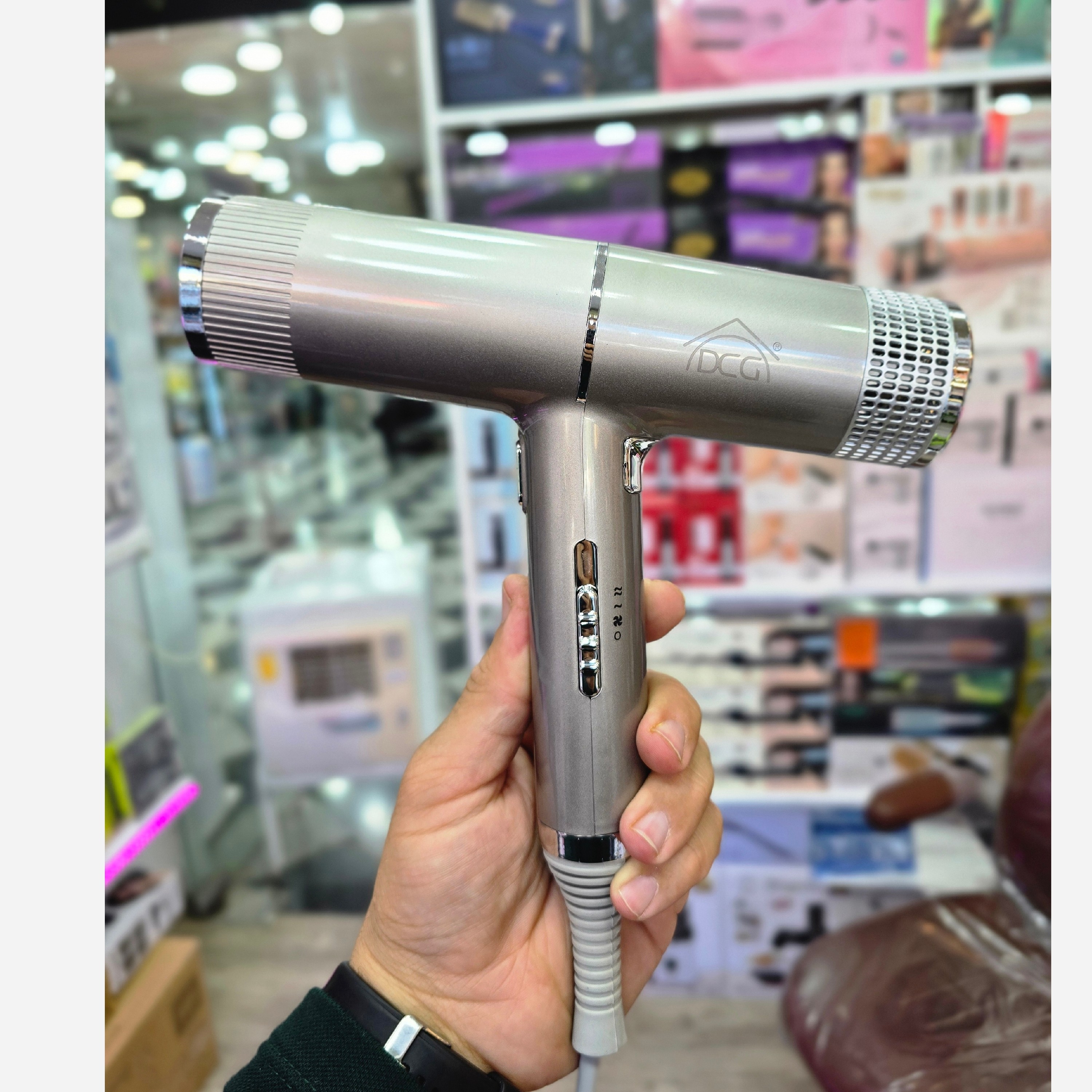 سشوار دی سی جی مدل HTVD7000