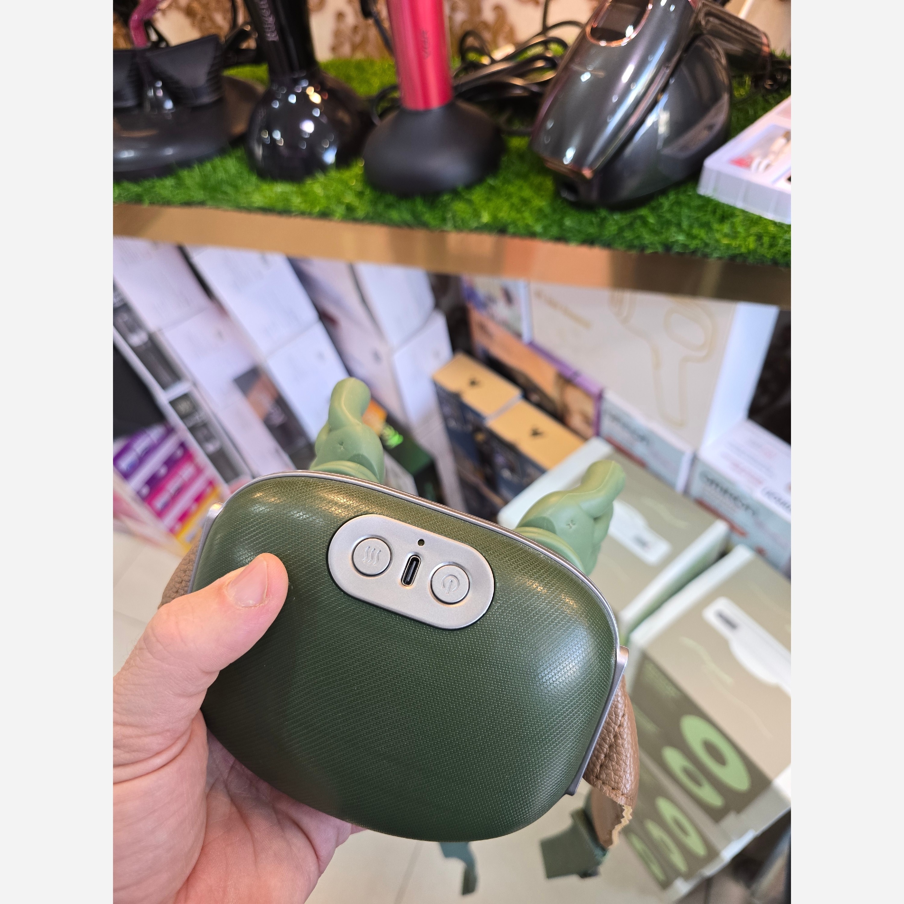 ماساژور گردن طرح دستFH-670
