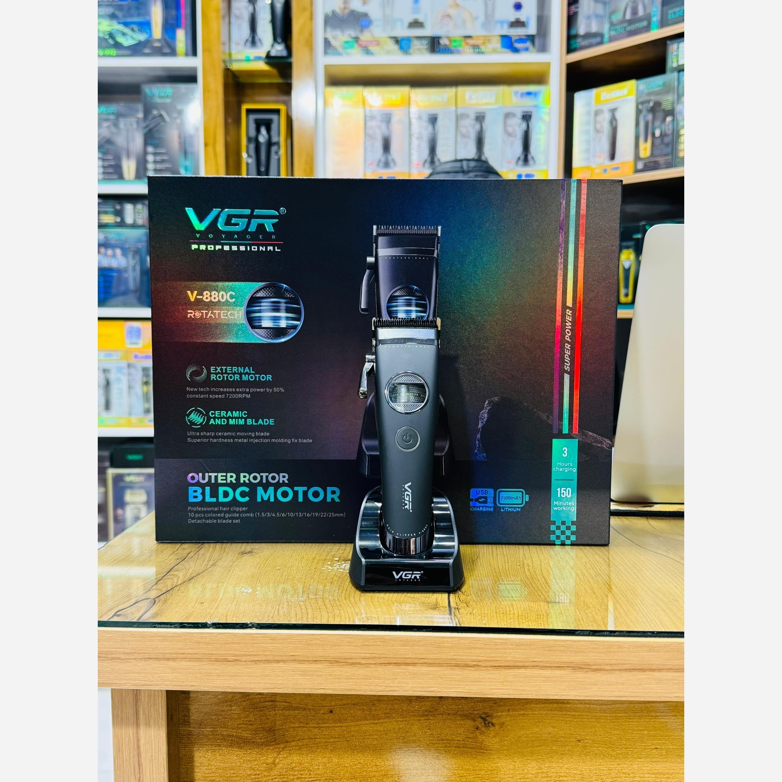 ماشین اصلاح وی جی آر V-880C