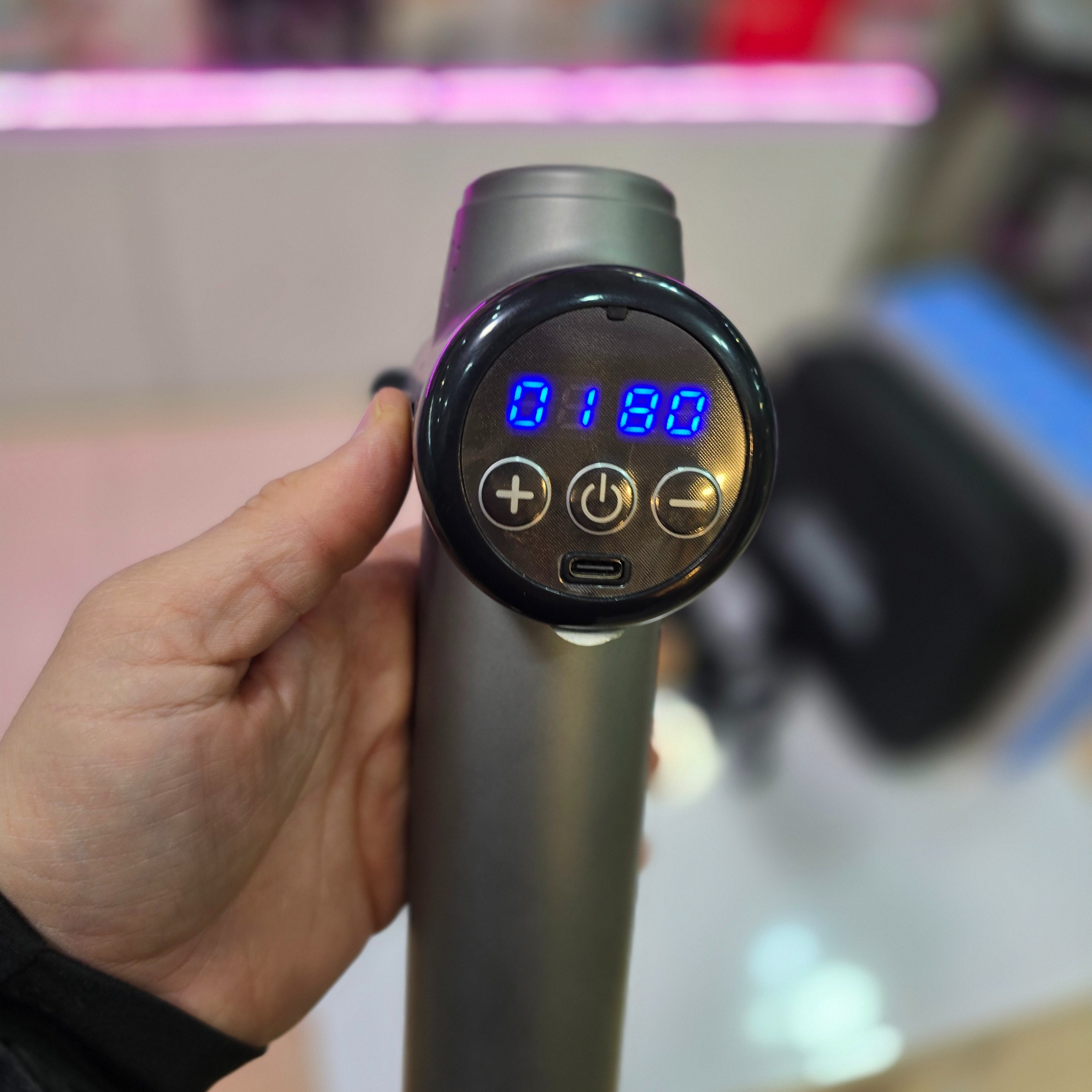 ماساژور حرفه ای والریا VA-1015