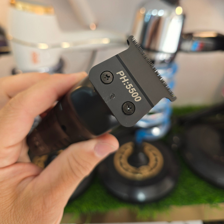 خط زن صفر زن هایر تریمر PH-5500