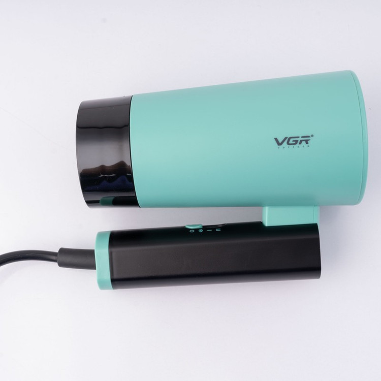 سشوار مسافرتی 1600 وات وی جی ار مدل V-426، موتور DC، وزن 600 گرم، المنت فلز، دارای سری متمرکز کننده باریک با ویژگی صا...
