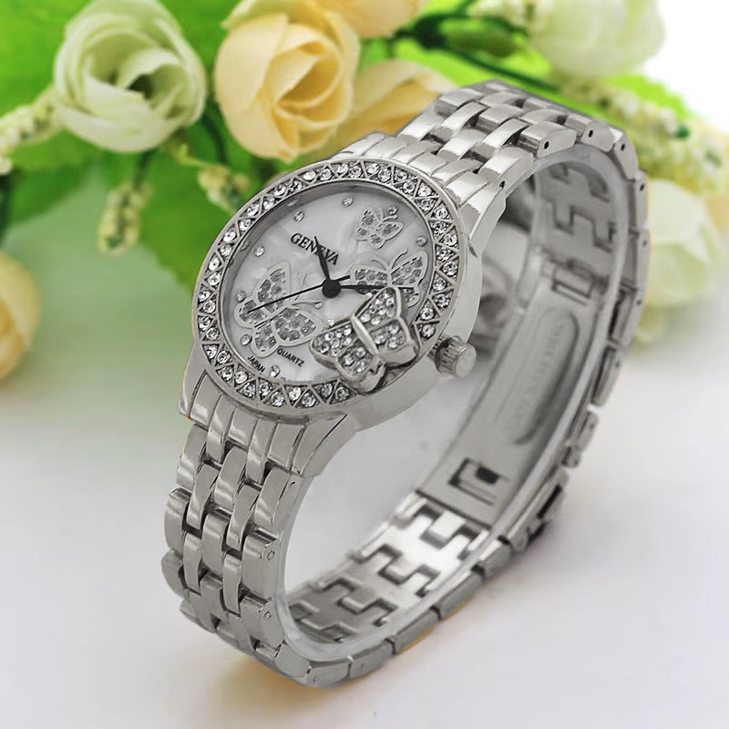 ساعت مچی عقربه ای زنانه مدل پروانه لوکس کد LOX-N1