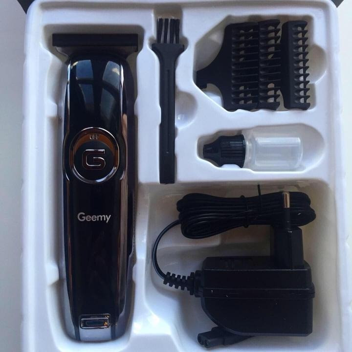 ماشین اصلاح موی سر و صورت جیمی مدل GM-6050 با تیغه استیل ضد زنگ، اصلاح برش مستقیم با دقت 0.1 میلی متر، قابلیت صفرزن، ...