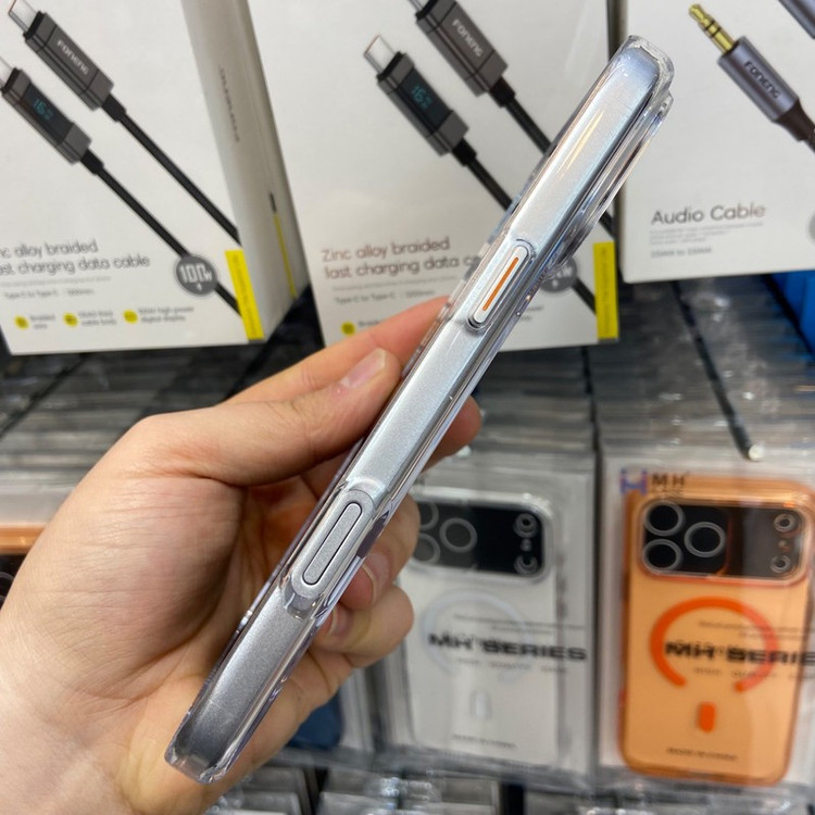 کاور آیس گارد ام اچ مناسب برای گوشی موبایل اپل iphone 16 PRO MAX