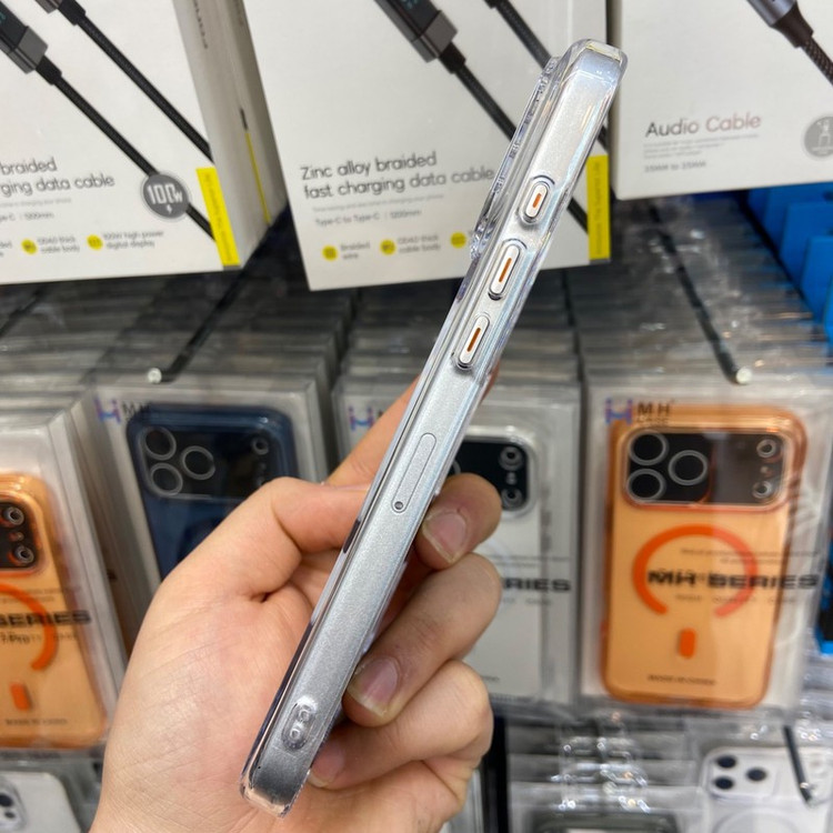 کاور آیس گارد ام اچ مناسب برای گوشی موبایل iphone 14 pro max