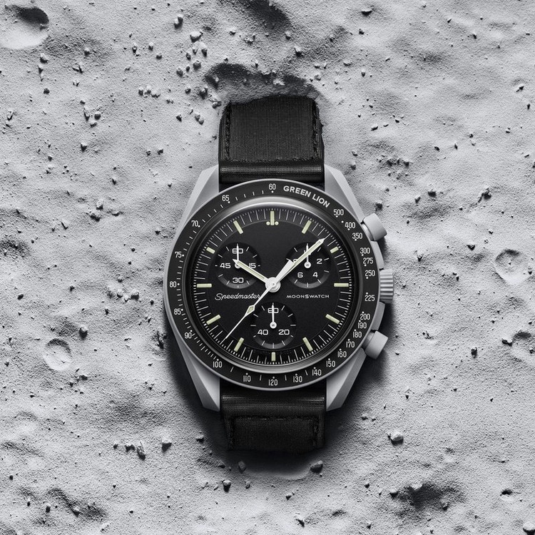 ساعت هوشمند گرین لاین مدل Moon