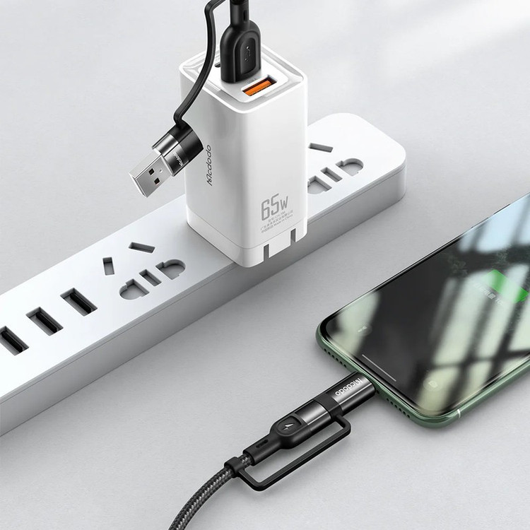 کابل تبدیل USB-C USB به لایتنینگ USB-C مک دودو مدل Multifunctional PD 60w طول 1.2 متر