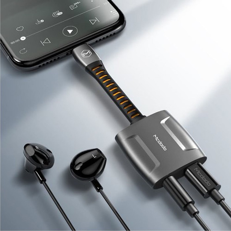 کابل تبدیل USB به لایتنینگ مک دودومدل CA-6340 طول 0.03 متر