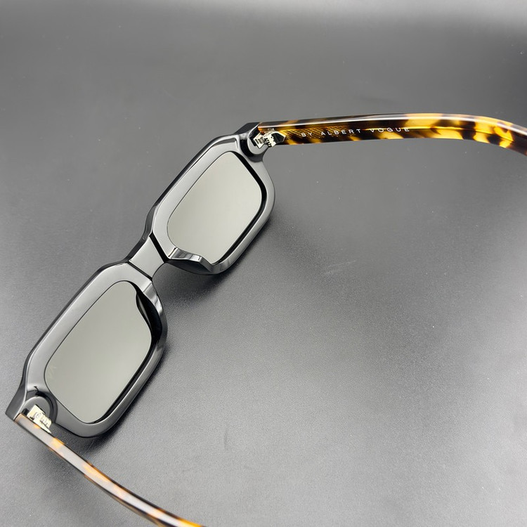 عینک آفتابی مربعی آلبرت وگ مدل S32132C2 Acetate Avantgarde Visionary