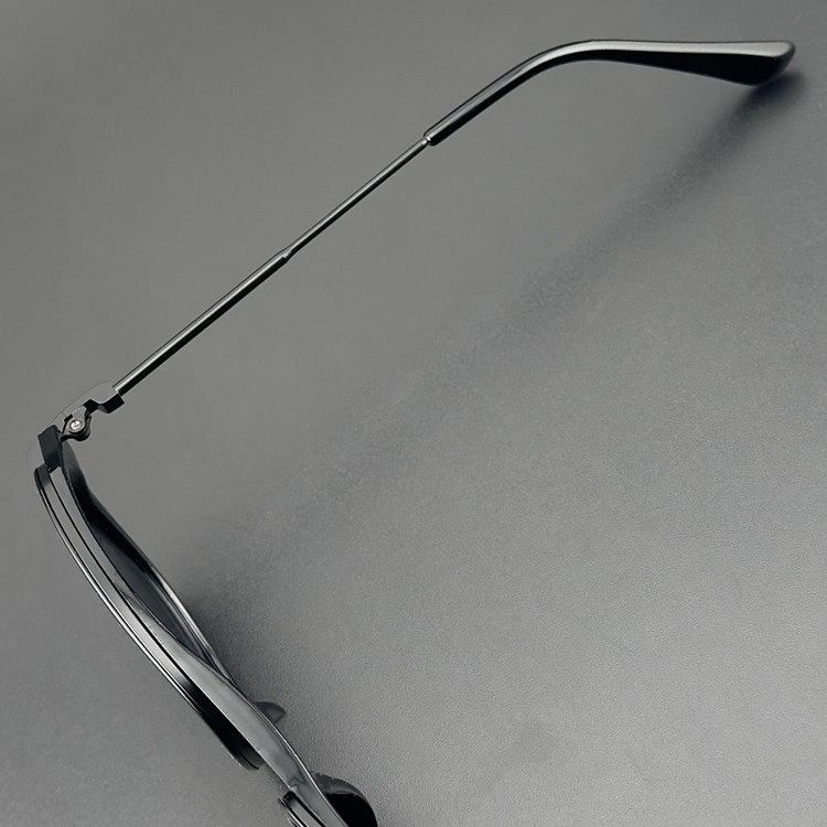 عینک آفتابی خلبانی (Aviator) مدل P3365-C01-P01 Polarized Obsidian